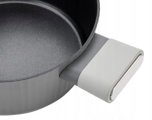 Garnek aluminiowy z pokrywką Serrano 20 cm 2,1 L.jpg