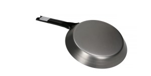 Tradycyjna patelnia stalowa cygańska na ognisko Polska.jpg